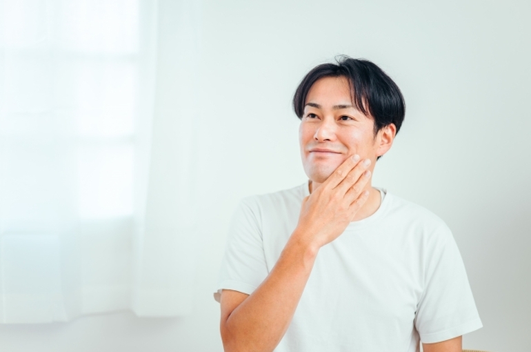 ③